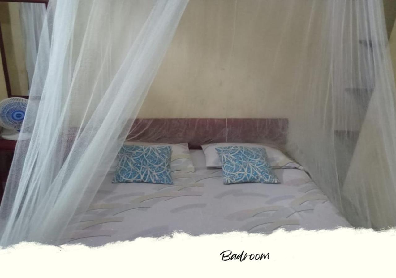 Heiner Homestay Bunaken Εξωτερικό φωτογραφία